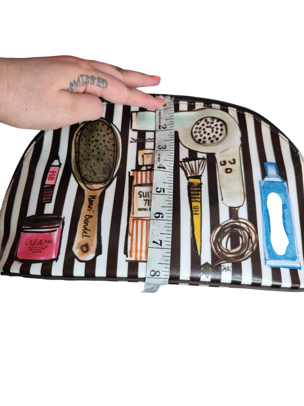 Henri Bendel Pop Art Brown & White Striped Large Makeup Bag NWOT - Picture 9 of 10